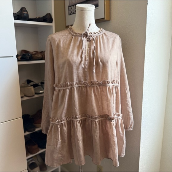 Cato Beautiful Tan Ruffled Long Sleeve Blouse with Collar Detail Size Large - Picture 3 of 10